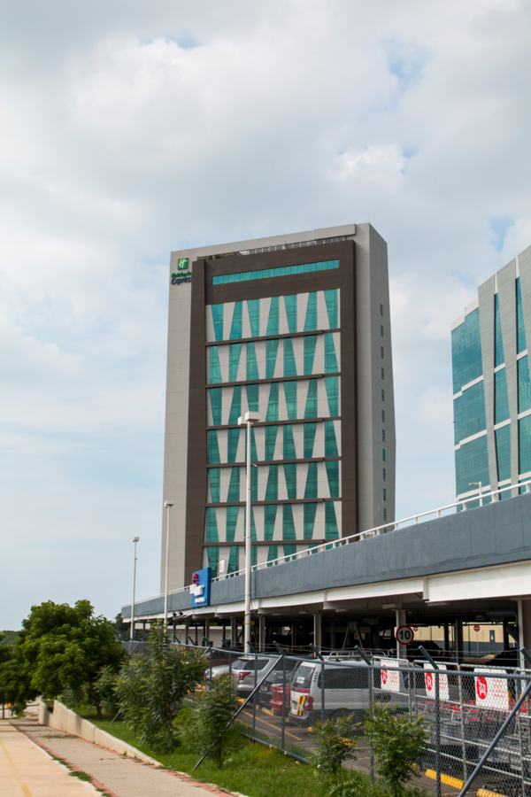 Centro Empresarial Buenavista - Hotel Holiday Inn