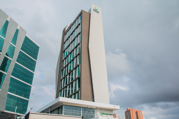 Centro Empresarial Buenavista - Hotel Holiday Inn