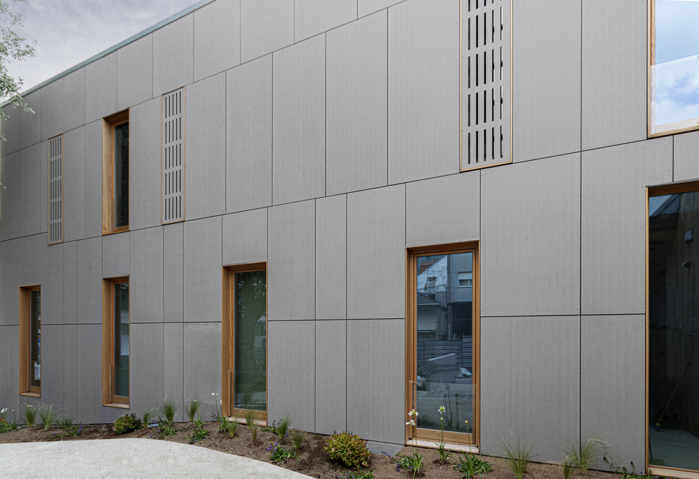 A. Laracha Health Center - EQUITONE