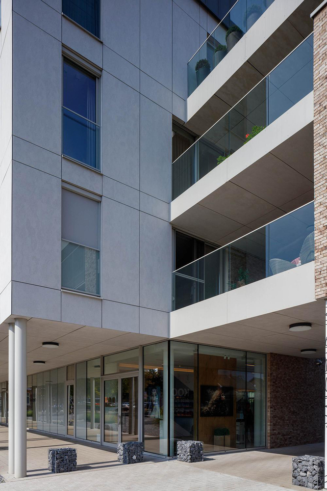 EQUITONE: Modern Apartment Building in Maasmechelen, Belgium - EQUITONE