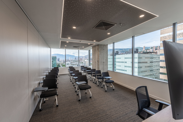 Ed. Oficinas Tigo