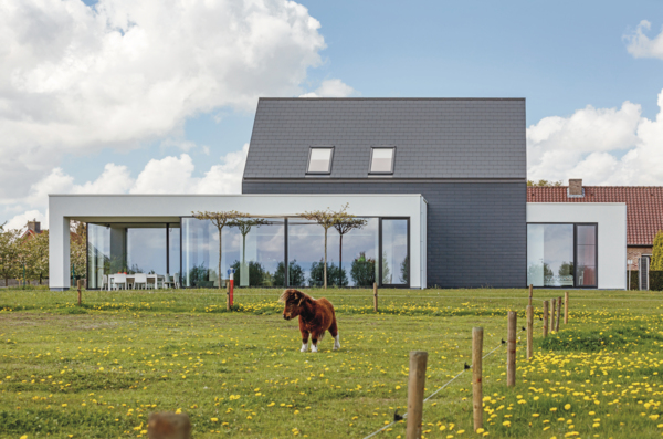 Renovated farm house in Oostrozebeke